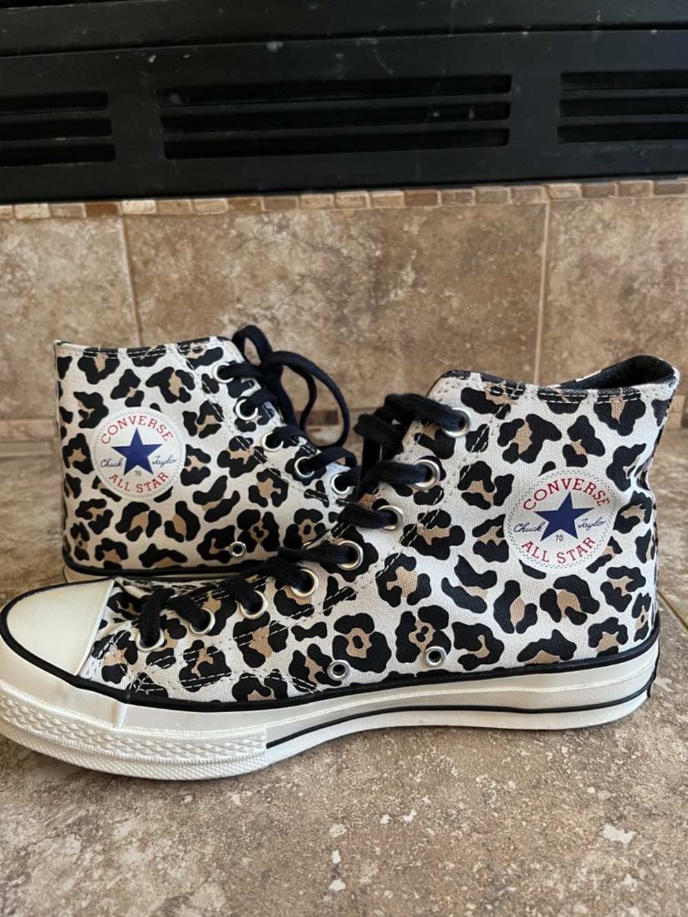 Converse Chuck 70 women’s Black and White Leopard High-Tops